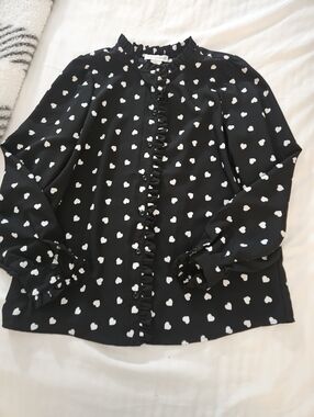 cupcakes & cashmere Black Blouse with White Heart Print